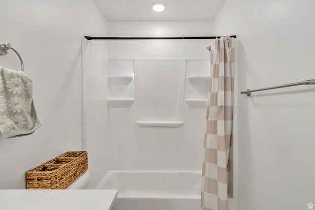 2079 W 1715 CT, West Haven, UT 84401