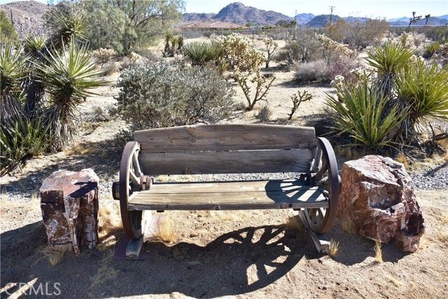 61611 Alta Loma Drive, Joshua Tree, CA 92252