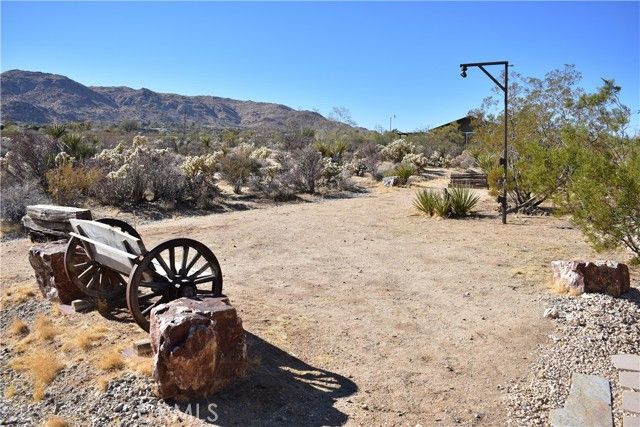 61611 Alta Loma Drive, Joshua Tree, CA 92252