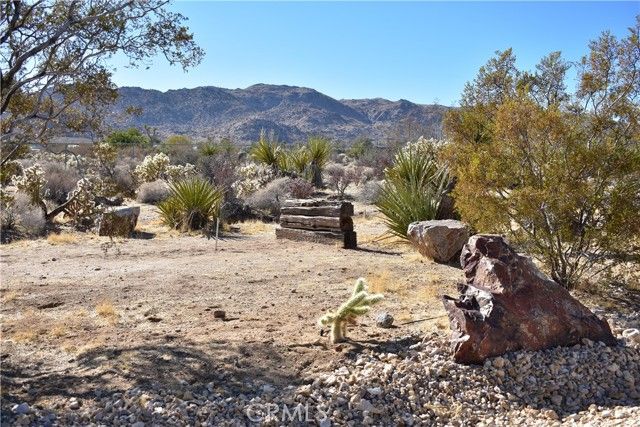 61611 Alta Loma Drive, Joshua Tree, CA 92252