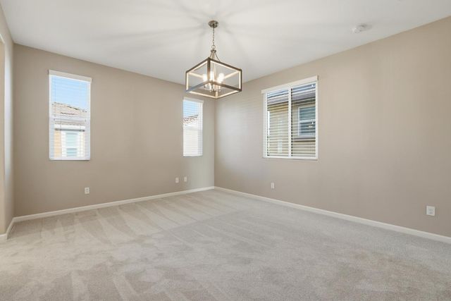 2124 Camino Real Way, Roseville, CA 95747