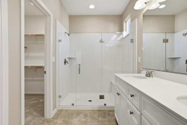 2124 Camino Real Way, Roseville, CA 95747