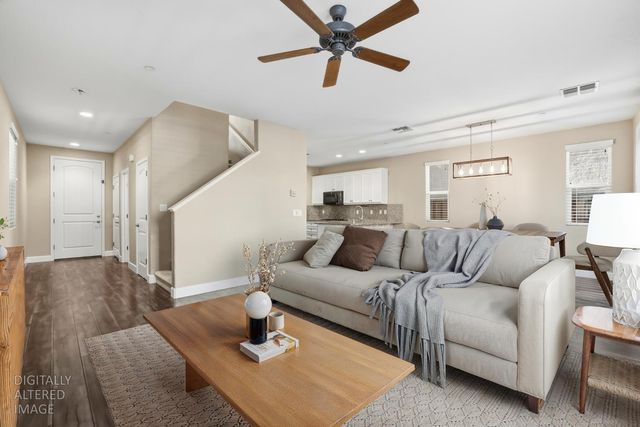 2124 Camino Real Way, Roseville, CA 95747
