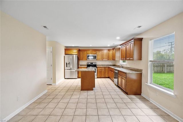 1400 Colon AVE, Norfolk, VA 23523