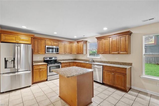 1400 Colon AVE, Norfolk, VA 23523