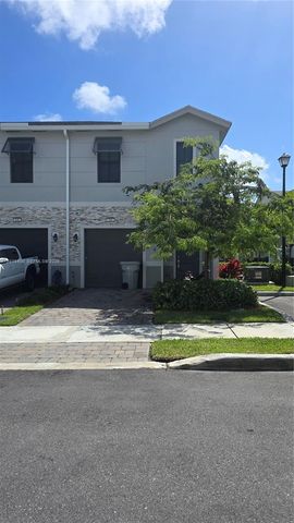 844 NW 3rd Way 844, Pompano Beach, FL 33060