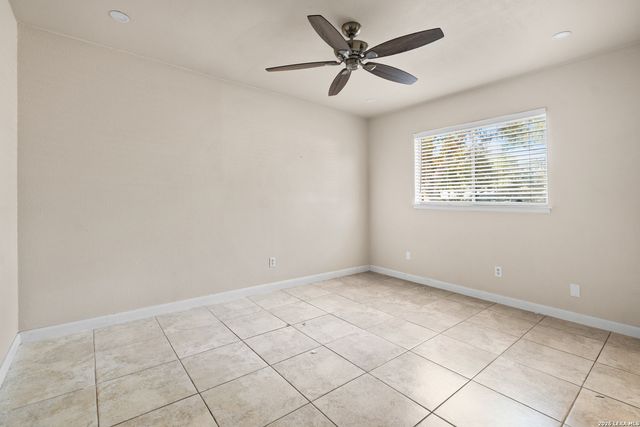 7319 WHITHERS LN, San Antonio, TX 78240