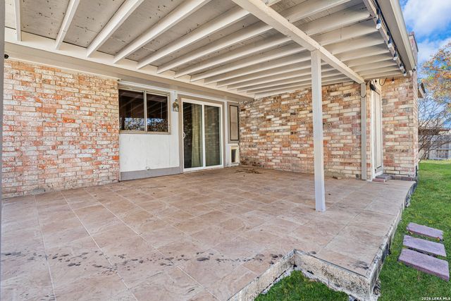7319 WHITHERS LN, San Antonio, TX 78240