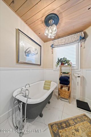 254 Seaview Street B, Melbourne Beach, FL 32951