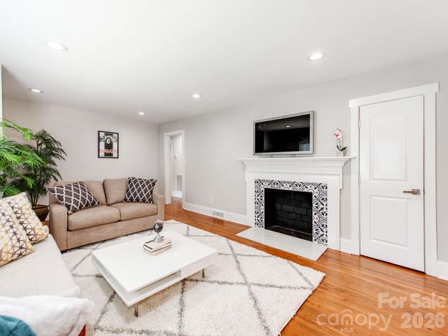 3414 June Drive, Charlotte, NC 28205