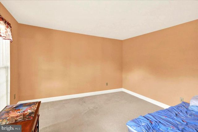 209 BATTENKILL DR, Douglassville, PA 19518