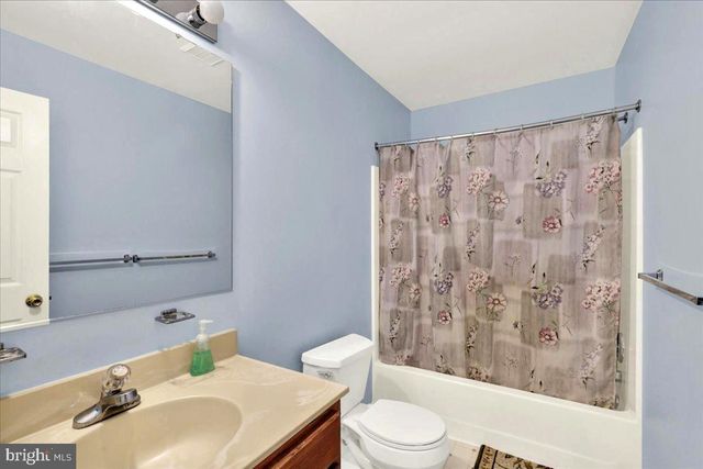 209 BATTENKILL DR, Douglassville, PA 19518