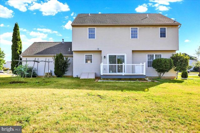 209 BATTENKILL DR, Douglassville, PA 19518