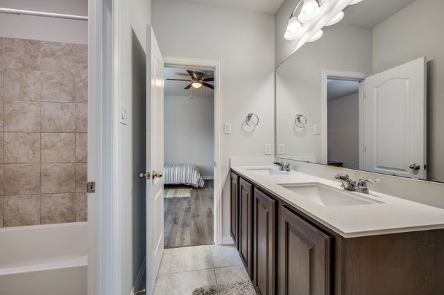 632 Lake Cove Drive, Little Elm, TX 75068