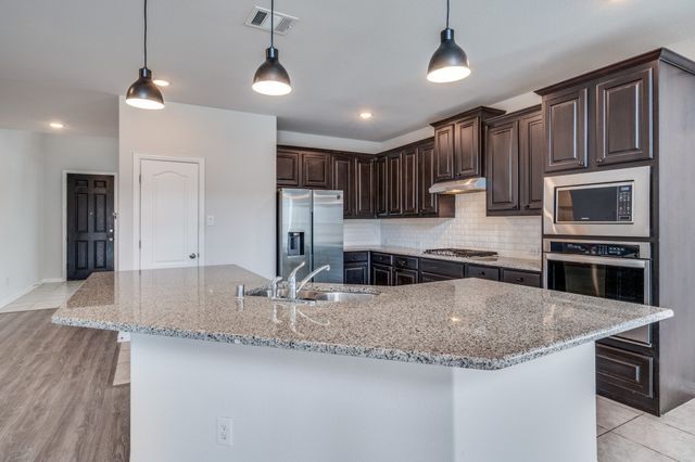 632 Lake Cove Drive, Little Elm, TX 75068