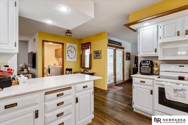 3520 S Hope Court, Lincoln, NE 68502