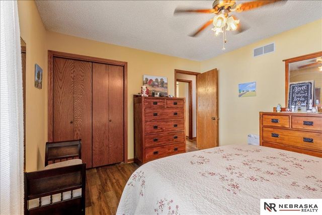 3520 S Hope Court, Lincoln, NE 68502