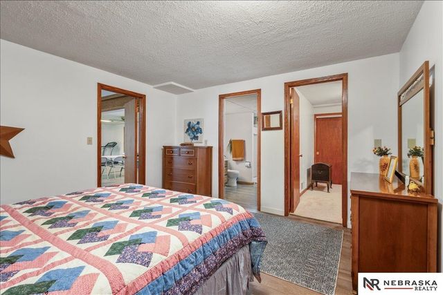 3520 S Hope Court, Lincoln, NE 68502