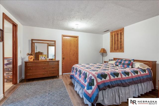 3520 S Hope Court, Lincoln, NE 68502
