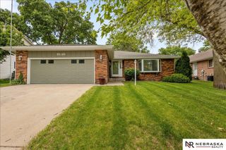 3520 S Hope Court, Lincoln, NE 68502