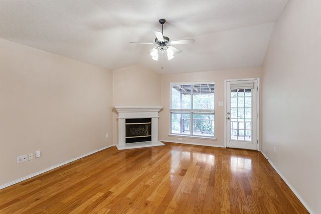 366 Dalhart Drive, Weatherford, TX 76086