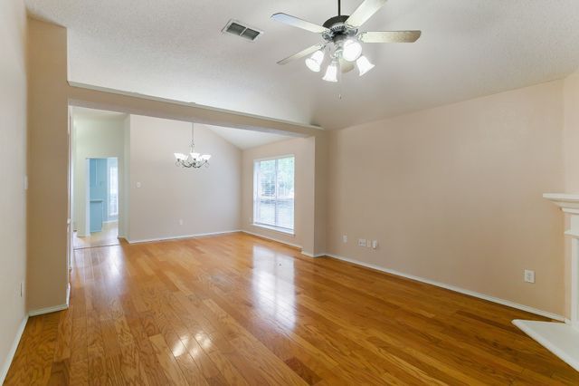 366 Dalhart Drive, Weatherford, TX 76086
