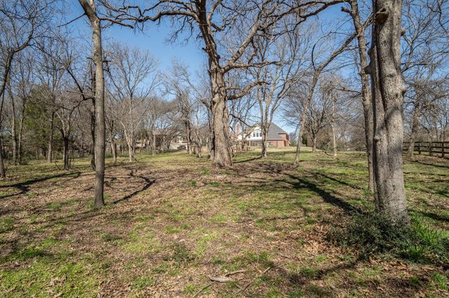 1805 Wickwood Court, Denton, TX 76226