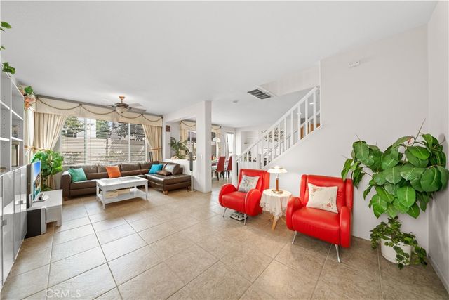 1465 Starburst, West Covina, CA 91790