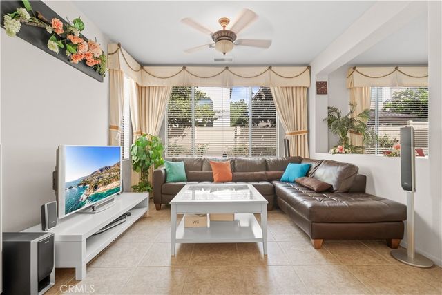 1465 Starburst, West Covina, CA 91790