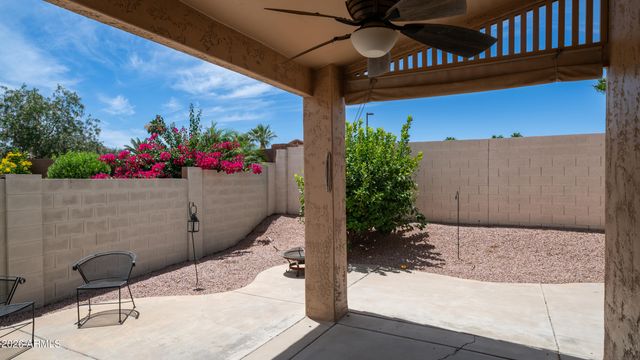 17810 N PHOENICIAN Drive, Surprise, AZ 85374