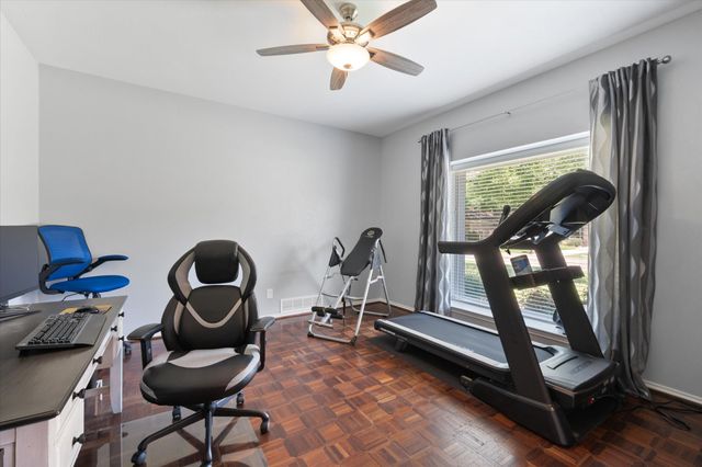 2806 Augusta Lane, Arlington, TX 76012