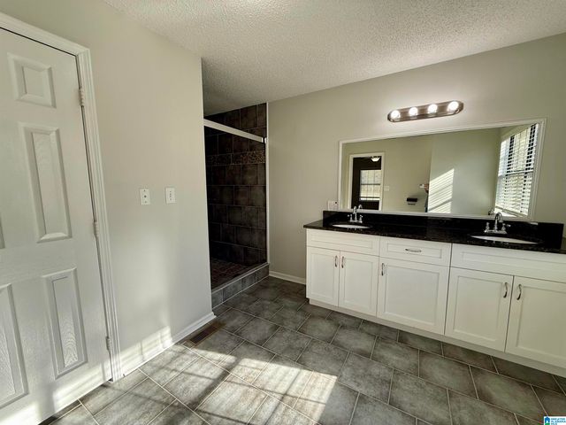 6425 WOODBERRY LANE, Bessemer, AL 35022