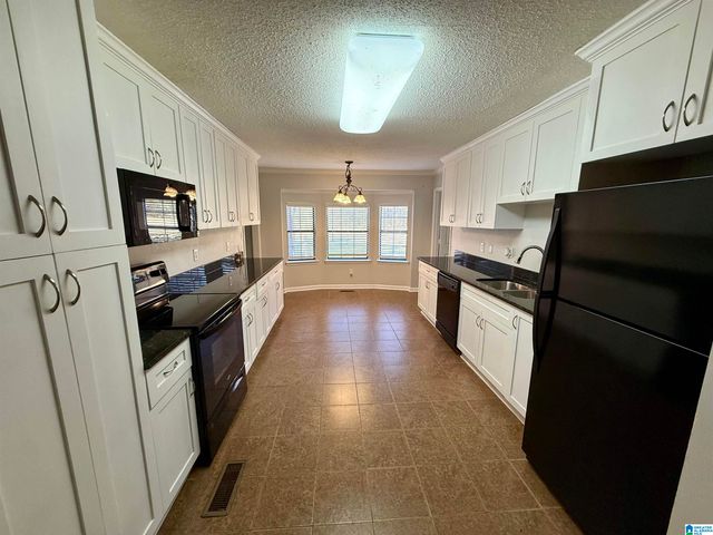 6425 WOODBERRY LANE, Bessemer, AL 35022