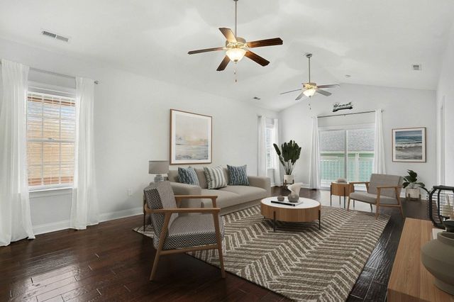 302 7th Ave. S, North Myrtle Beach, SC 29582