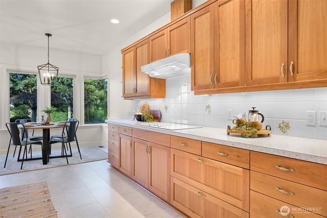 309 Bayside Road, Bellingham, WA 98225