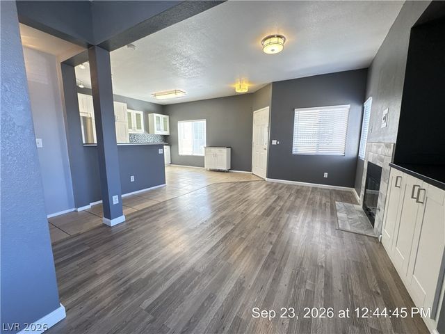 251 South Green Valley Parkway 4722, Henderson, NV 89012