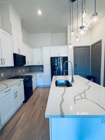 2700 Old Denton Road 1043, Carrollton, TX 75007