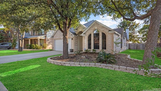 4733 Green Bluff, Schertz, TX 78154