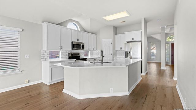 4733 Green Bluff, Schertz, TX 78154