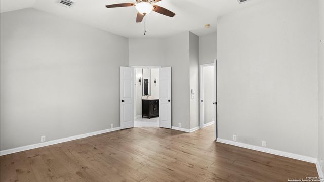 4733 Green Bluff, Schertz, TX 78154