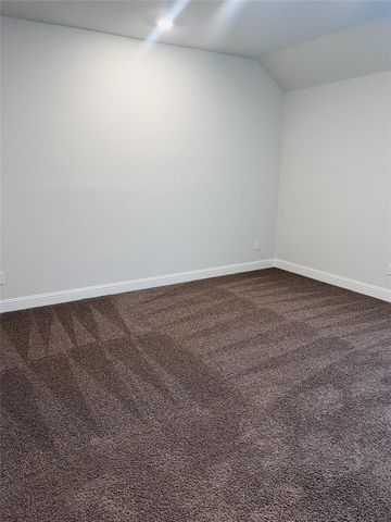 6825 Entwistle Road, Frisco, TX 75034