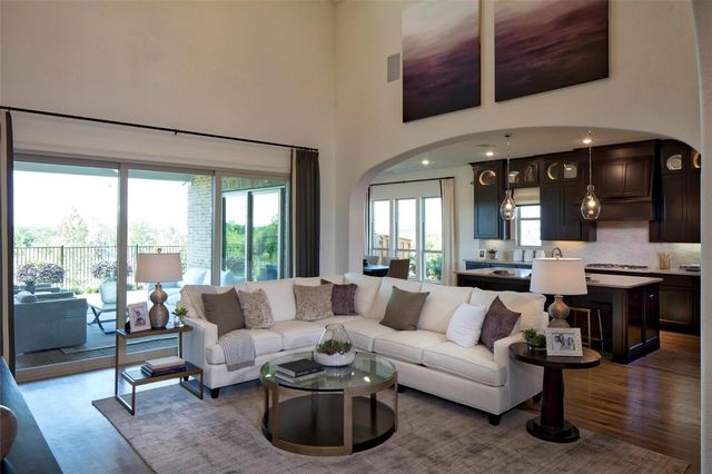 6825 Entwistle Road, Frisco, TX 75034