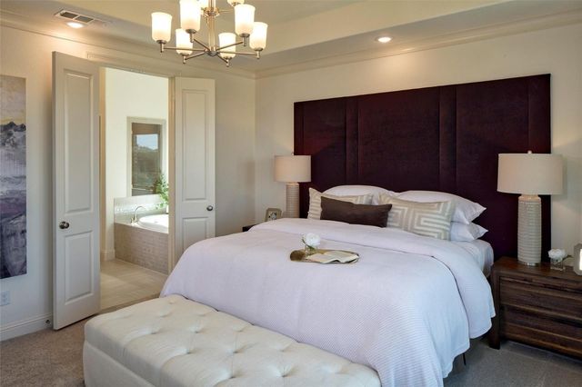 6825 Entwistle Road, Frisco, TX 75034