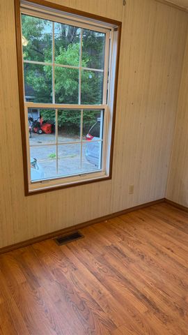 78 Thistle Way, Manchester, NH 03109
