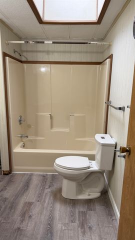 78 Thistle Way, Manchester, NH 03109