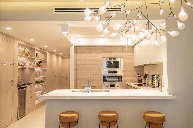 330 Sunny Isles Blvd 5-1603, Sunny Isles Beach, FL 33160