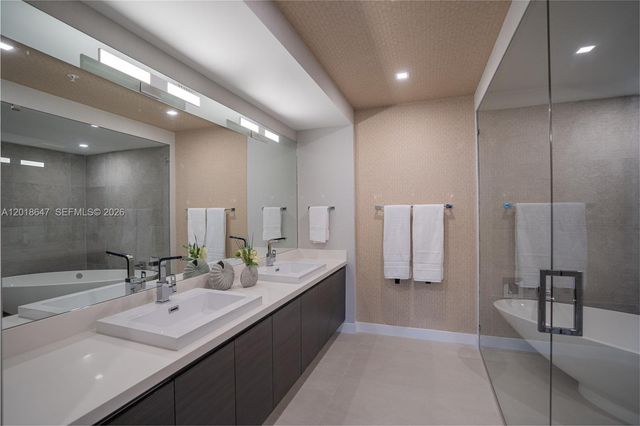 330 Sunny Isles Blvd 5-1603, Sunny Isles Beach, FL 33160
