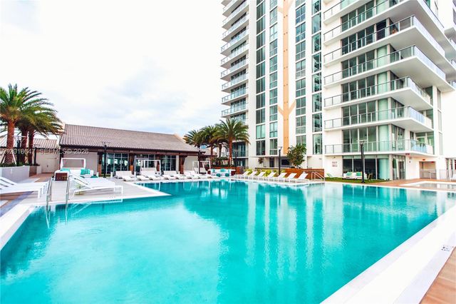 330 Sunny Isles Blvd 5-1603, Sunny Isles Beach, FL 33160