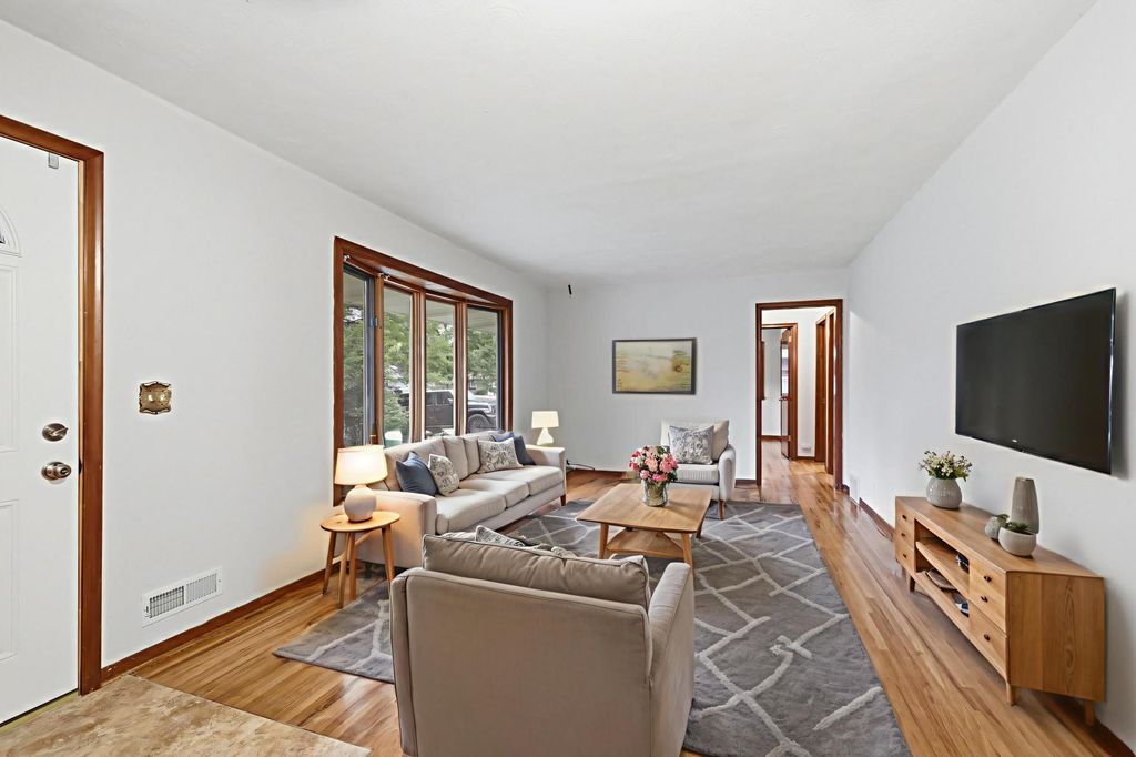 8739 Hadley Avenue S, Cottage Grove, MN 55016 — photo 4