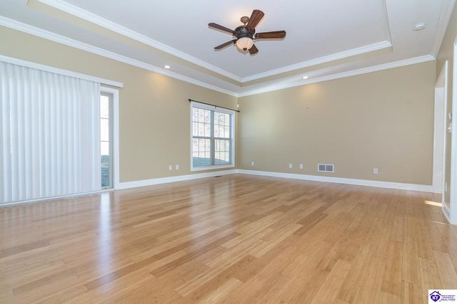 114 Lowball Lane, Vine Grove, KY 40175